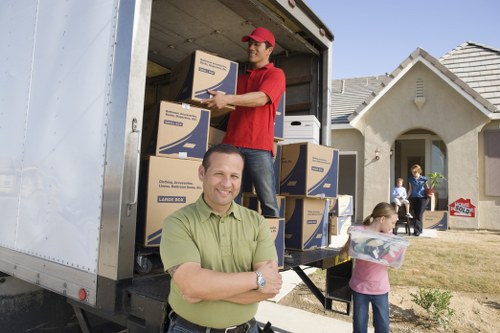 Local furniture storage in Balham for moving and renovation needs